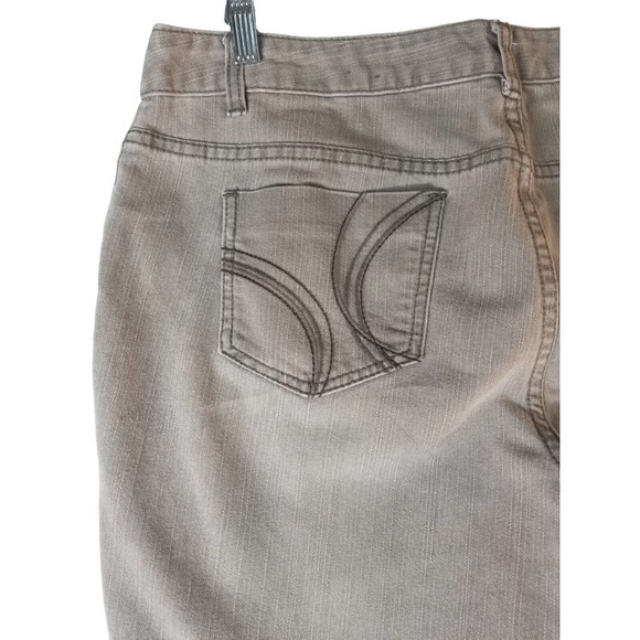 Christopher & Banks Petit Women's Jeans Modern Fit Size 14 P 36x28 Light Brown - Picture 7 of 7